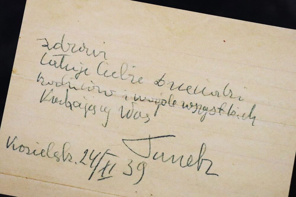 Wizyta świętokrzyskiej młodzieży z Ochotniczych Hufców Pracy w Muzeum Katyńskim w Warszawie. Fot. Dorota Klusek/IPN Kielce