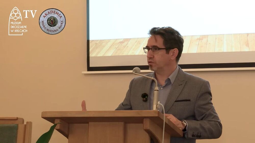 Dr Tomasz Domański podczas wykładu w Muzeum Diecezjalnym w Kielcach