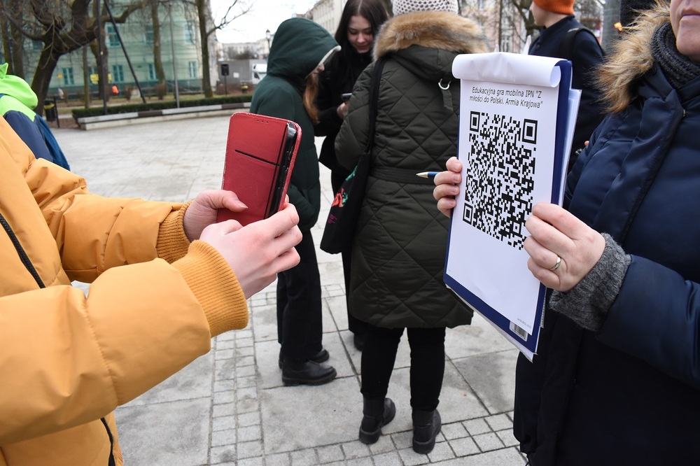 Gra miejska „Z miłości do Polski. Armia Krajowa” – Kielce, 14 lutego 2023 r. Fot. Dariusz Skrzyniarz (IPN)