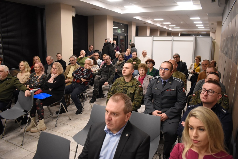 „Jędrusie” a żołnierze „Ponurego”. Debata o różnicach i podobieństwach oddziałów partyzanckich – Kielce, 17 lutego 2023 r. Fot. Dariusz Skrzyniarz (IPN)