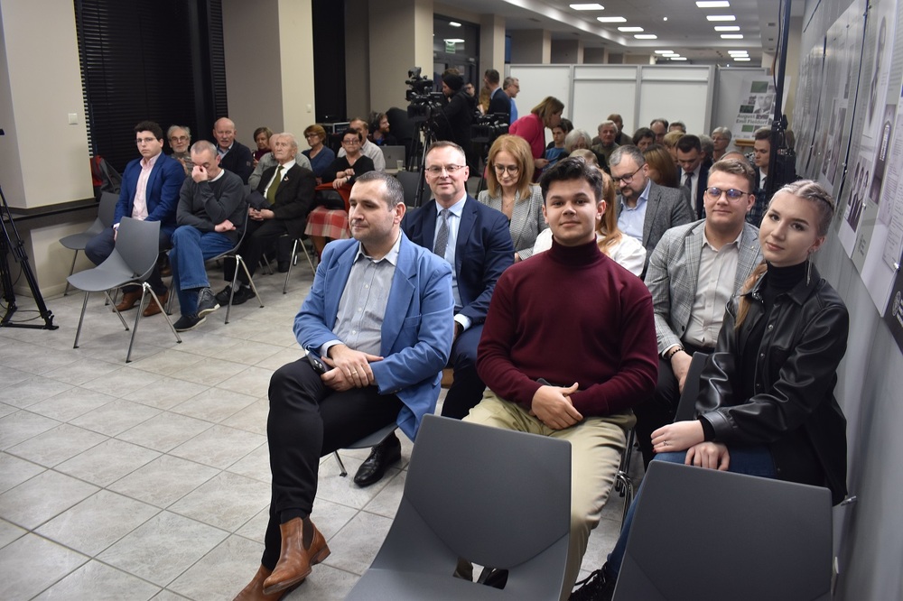 Debata pt. „Rekompensata czy sprawiedliwość? Reparacje wojenne od Niemiec dla Polski” - Kielce, 6 marca 2023 r. Fot. Dariusz Skrzyniarz (IPN)