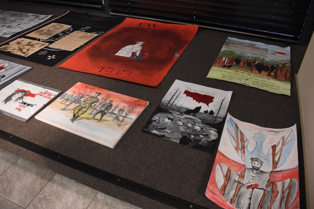 Rozstrzygnięcie konkursu „O Polskę biało-czerwoną… Żołnierze Wyklęci w fotografii, filmie i na plakacie”. Fot. Dariusz Skrzyniarz (IPN)