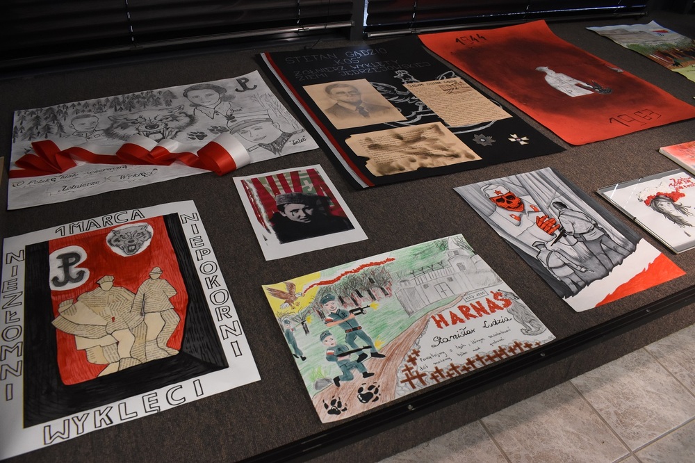 Rozstrzygnięcie konkursu „O Polskę biało-czerwoną… Żołnierze Wyklęci w fotografii, filmie i na plakacie”. Fot. Dariusz Skrzyniarz (IPN)