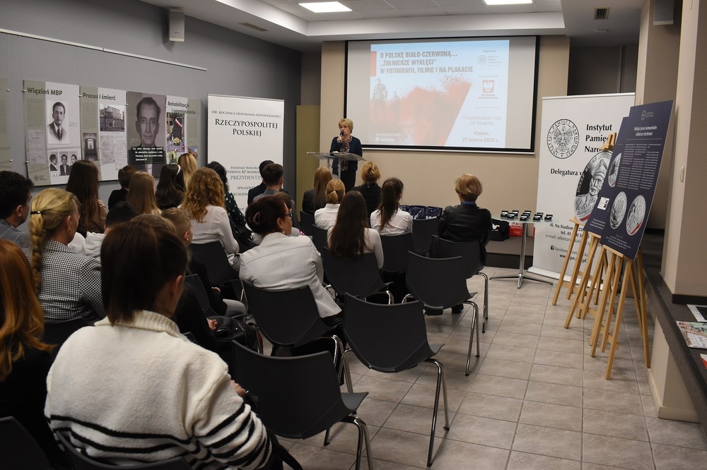 Rozstrzygnięcie konkursu „O Polskę biało-czerwoną… Żołnierze Wyklęci w fotografii, filmie i na plakacie”. Fot. Dariusz Skrzyniarz (IPN)