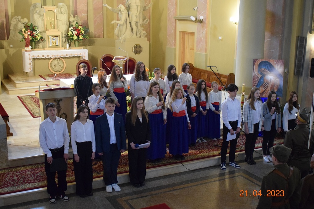 Posadzenie katyńskiego „Dębu Pamięci” dedykowanego Józefowi Wertce – Łopuszno, 21 kwietnia 2023 r.