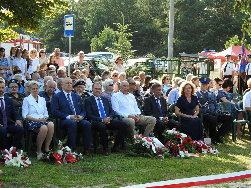 Odsłonięcie pomnika ofiar niemieckiej zbrodni – Miłkowska Karczma, 22 czerwca 2023 r.