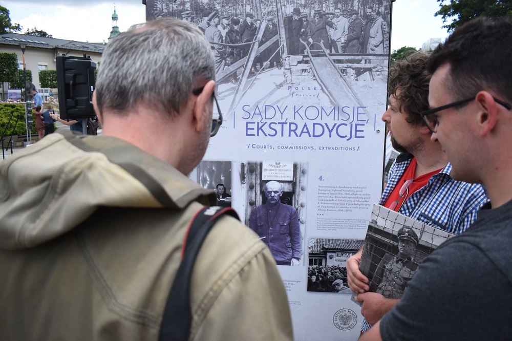 Otwarcie wystawy „Zbrodnie (nie)osądzone. Rozliczenia z niemieckimi sprawcami zbrodni z okresu II wojny światowej” – Kielce, 28 czerwca 2023 r. Fot. Dariusz Skrzyniarz