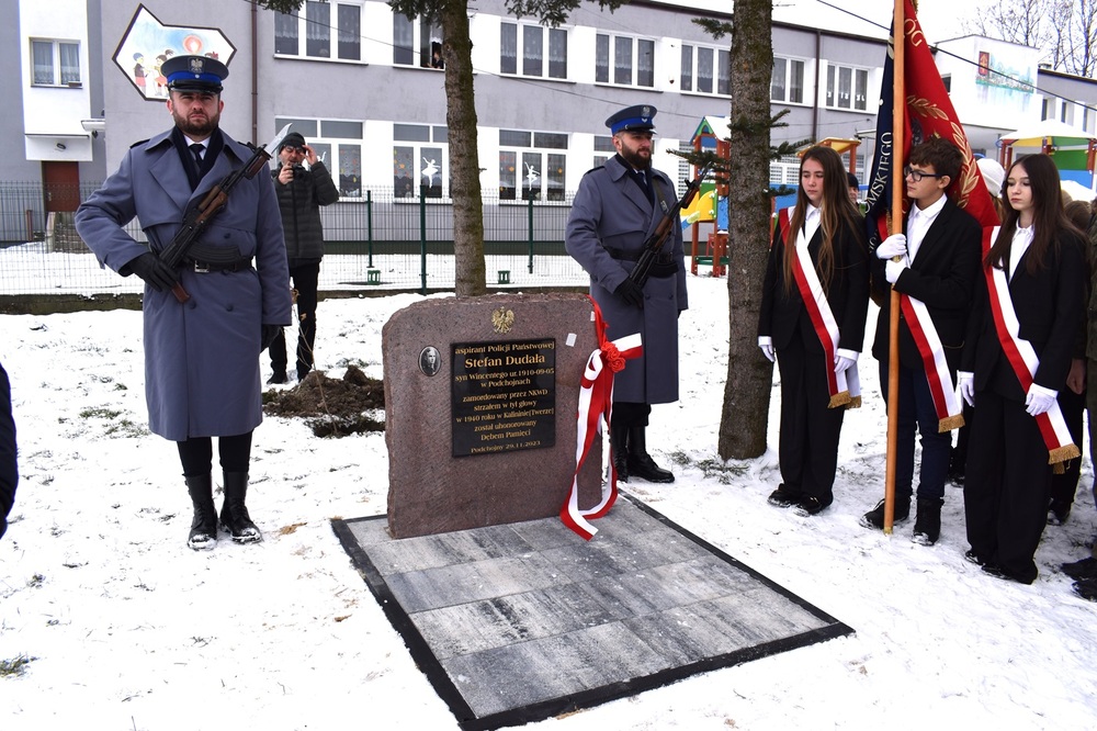 Upamiętnienie Stefana Dudały, ofiary zbrodni katyńskiej – Podchojny, 29 listopada 2023. Fot. Dariusz Skrzyniarz