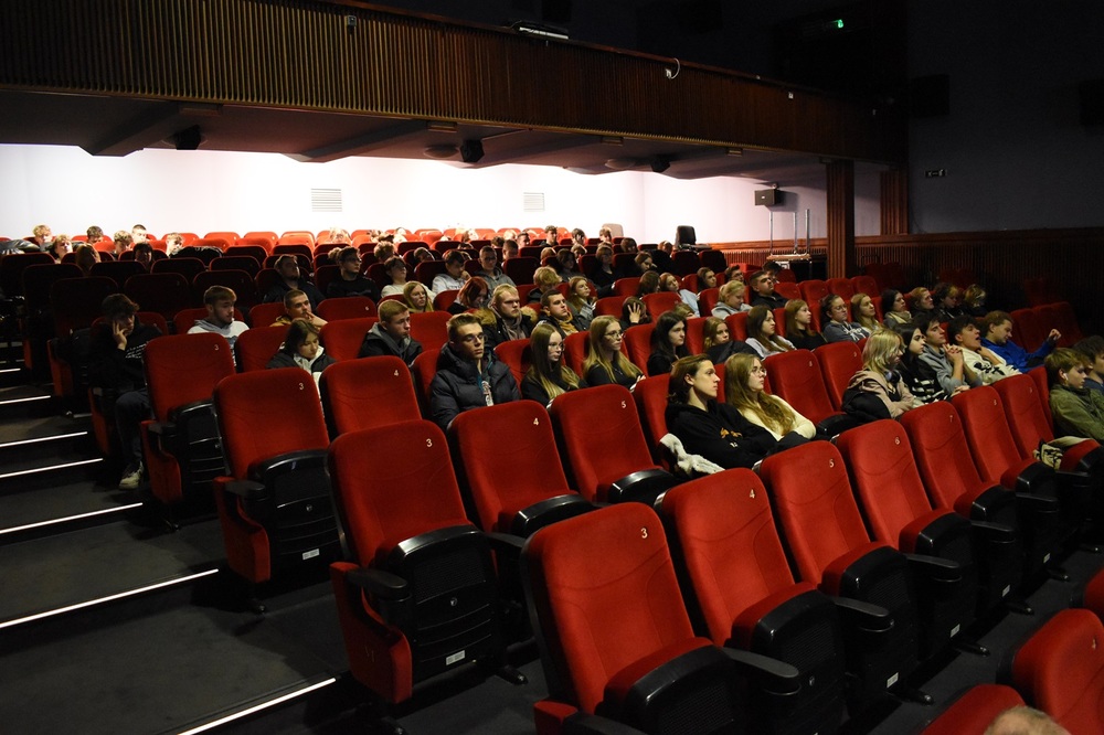 Prezentacja wystawy o Eugeniuszu Bodo i spotkania w Buskim Samorządowym Centrum Kultury