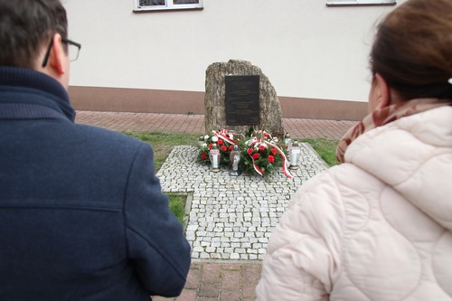 Upamiętniliśmy Marię Stradowską i jej syna Wacława, zamordowanych przez Niemców za ratowanie Żydów