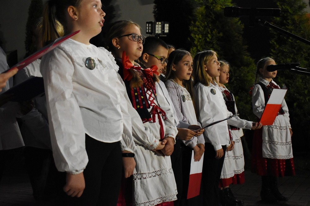 Znicze pamięci w 76. rocznicę śmierci rtm. Witolda Pileckiego – Kierz Niedźwiedzi, 25 maja 2024