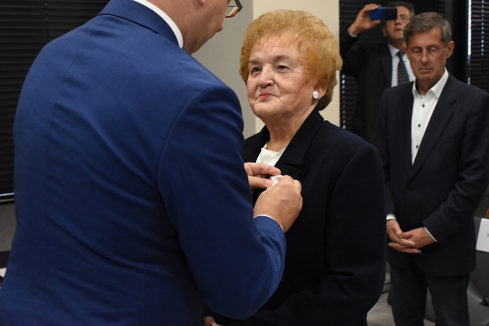 Kielce. Wręczenie Krzyży Wolności i Solidarności. Fot. Dariusz Skrzyniarz