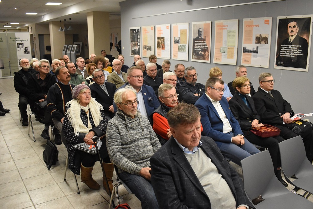 Czy SB rozpracowała „Solidarność”? Dyskusja w Kielcach. Fot. Dariusz Skrzyniarz (IPN)