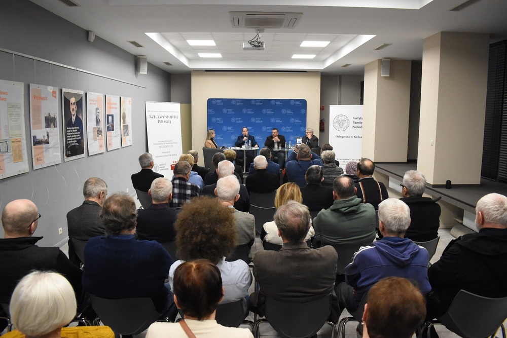 Czy SB rozpracowała „Solidarność”? Dyskusja w Kielcach. Fot. Dariusz Skrzyniarz (IPN)
